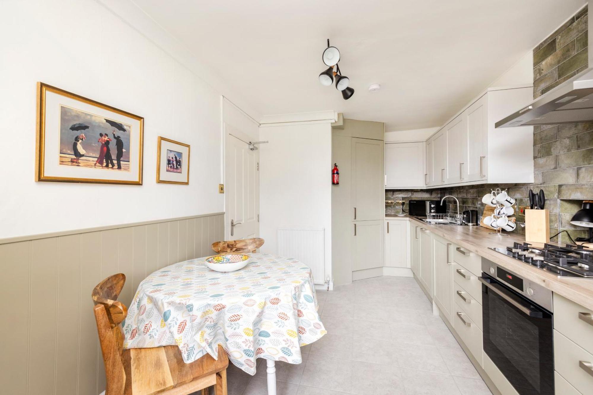 Joivy Beautiful Apartment, Private Garden, Calton Hill Эдинбург Экстерьер фото